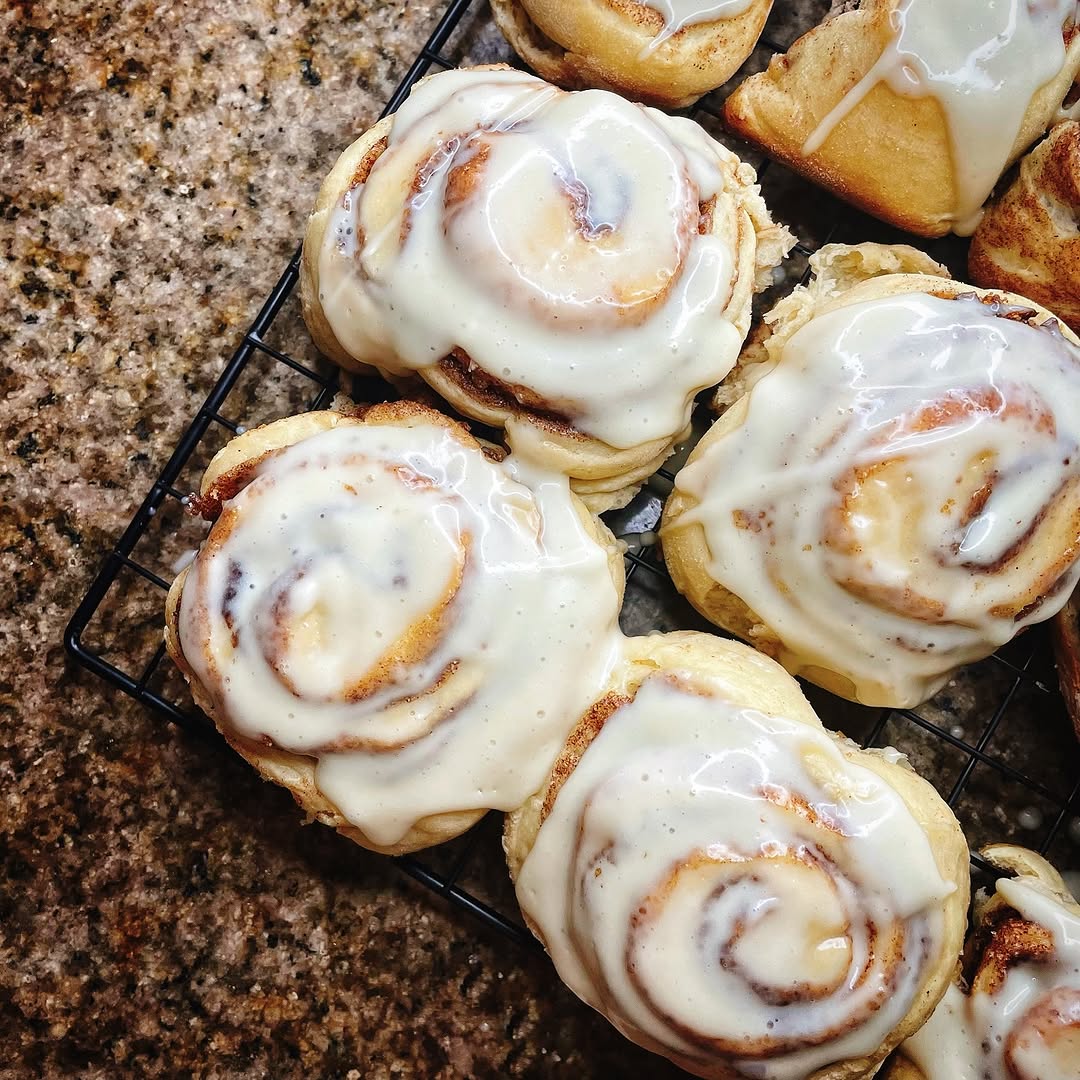 Cinnamon Rolls glaseados